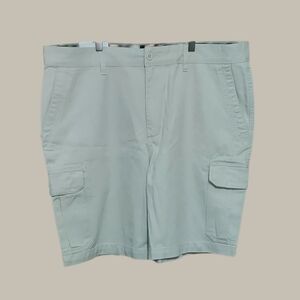 NWT Men's Redhead Castmaster Cargo Shorts - Stone Size 38